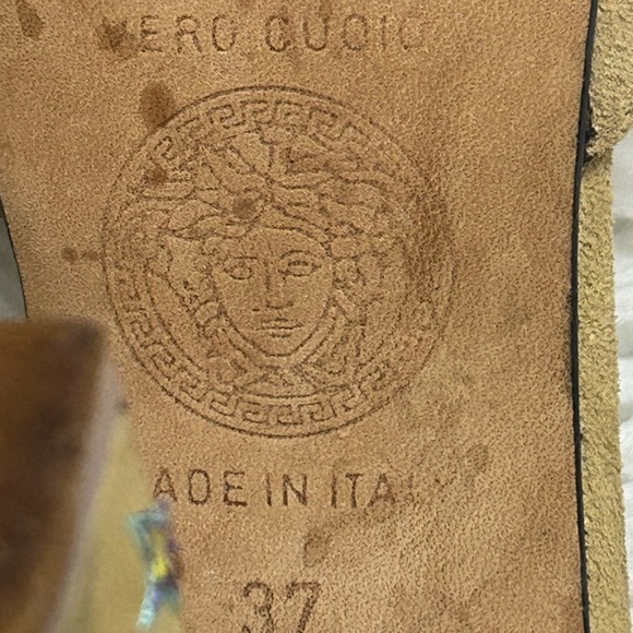 VERSACE SHOES SIZE 37 - Picture 5 of 6